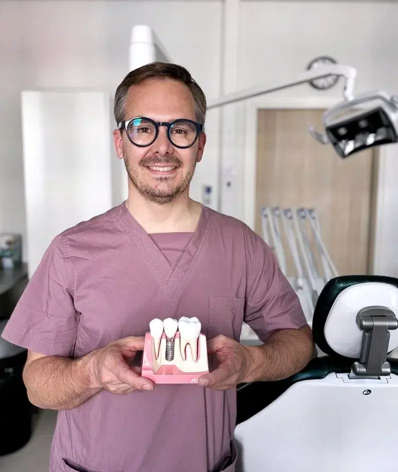 Suu- ja leukakirurgi Ville Männistö