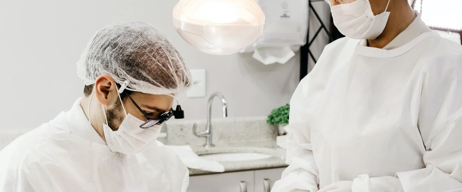 Haemme osaavia ja palvelualttiita ammattilaisia